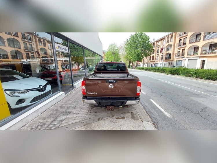 Nissan Navara 2.3 190CV foto 3